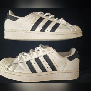 Adidas Superstar Men's White/Black Leather Sneakers